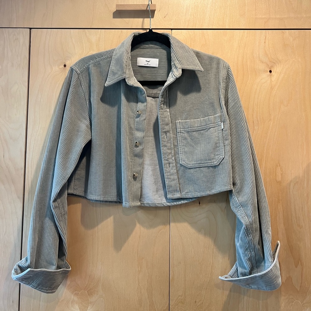 Aritzia TNA Union Blouse Cropped Corduroy Shirt
